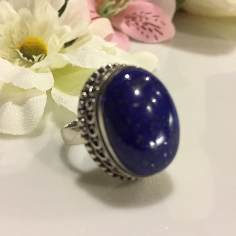 Beautiful sterling  silver ring with narural stone